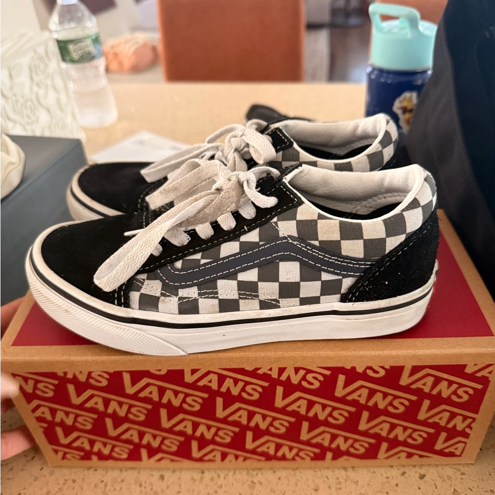 Vans classic checkered sneakers
